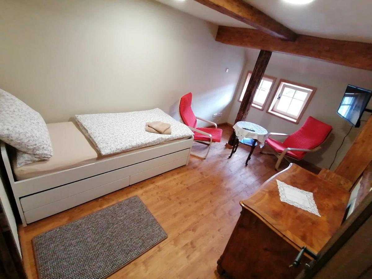 Pferdehof Am Burgsberg, Ferienzimmer, Monteurzimmer Seifhennersdorf 외부 사진